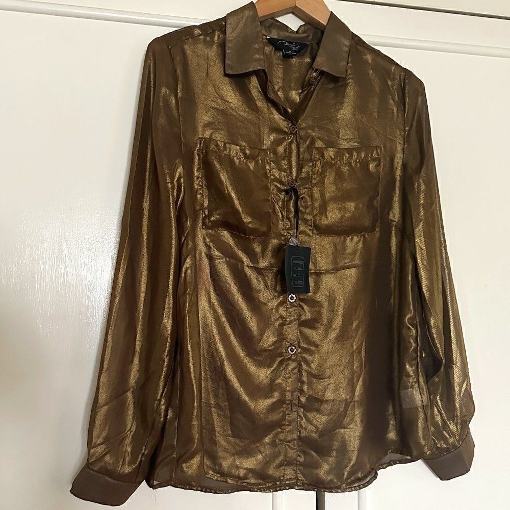 NWT Brooks Leigh Button Down Shirt